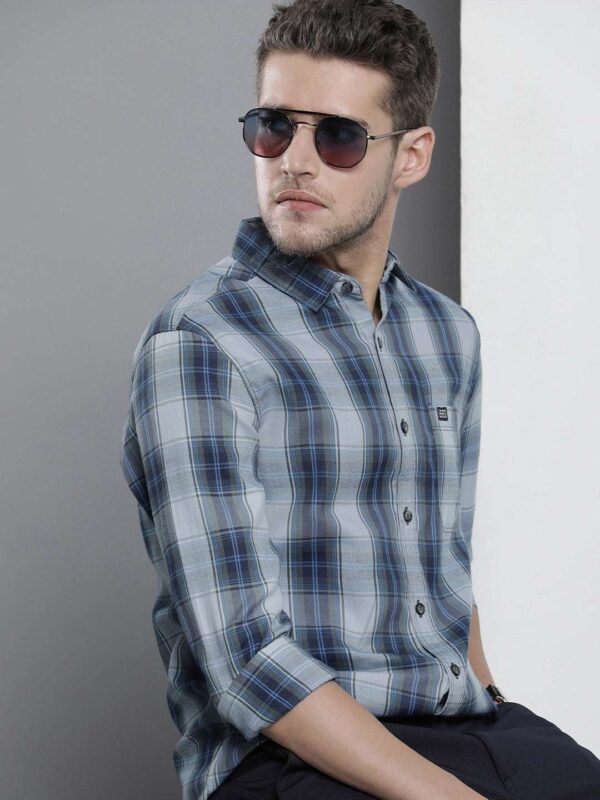 Men's Blue Checked Slim Fit Casual Shirt