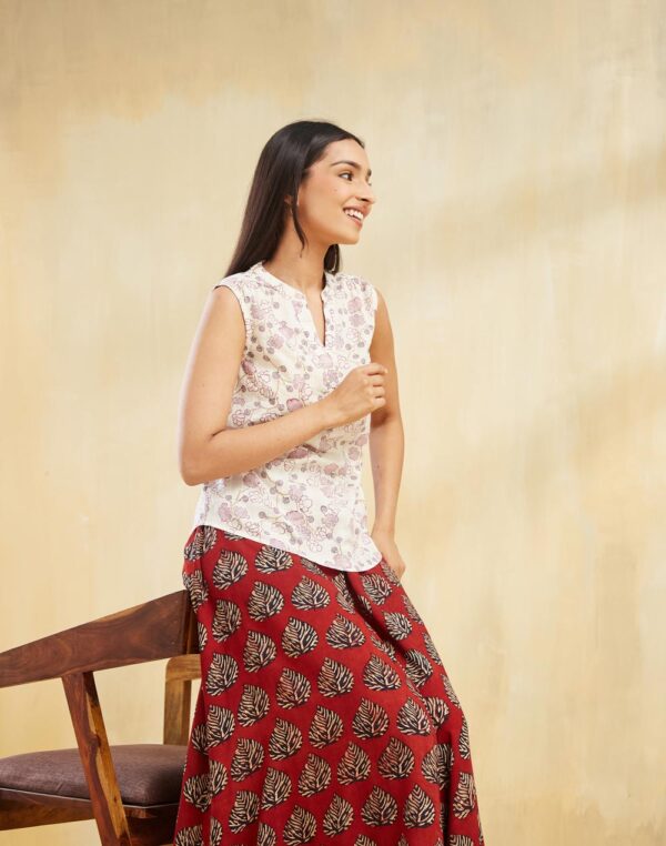 Women White Cotton Top - Image 5