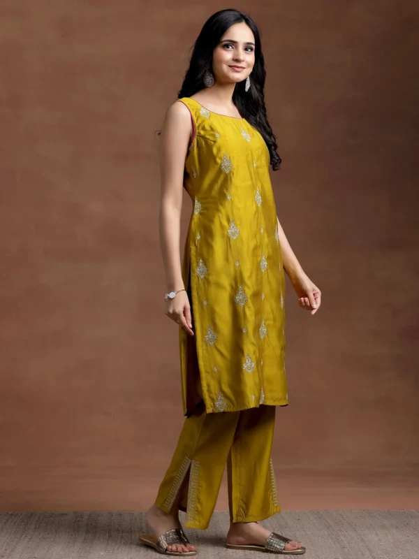 Women Mustard Embroidered Silk Blend Straight Suit With Dupatta - Image 6