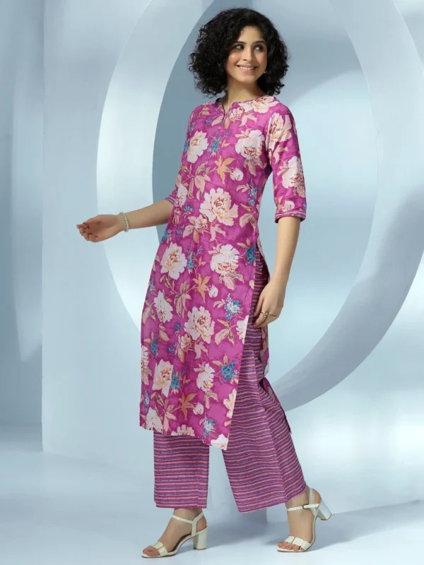 Women Pink Printed Cotton Straight Suit With Dupatta - Image 8