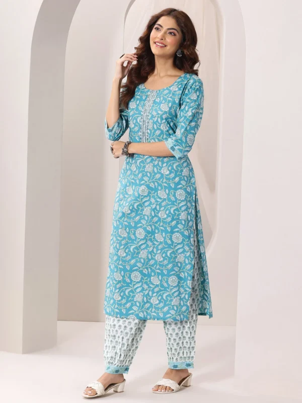 Women Blue Printed Cotton Straight Suit Set With Dupatta - Image 7