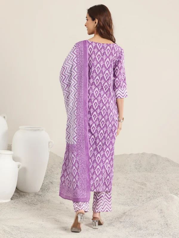 Women Purple Printed Cotton Straight Suit With Dupatta - Image 7