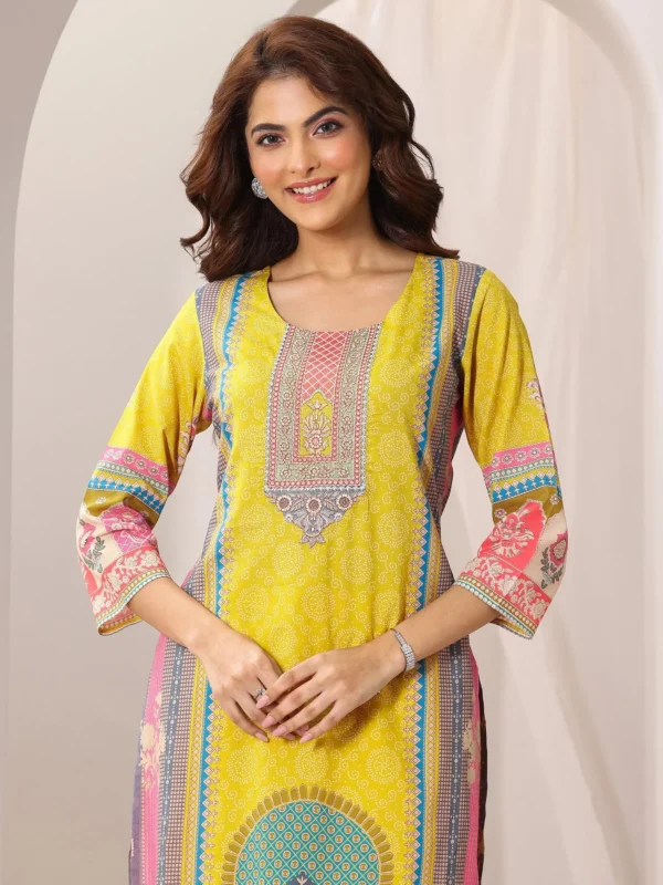 Yellow Printed Cotton Straight Suit Set With Dupatta - Image 3