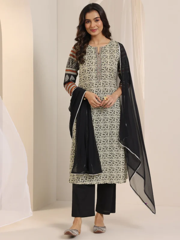 Women Beige Printed Cotton Straight Suit Set With Dupatta