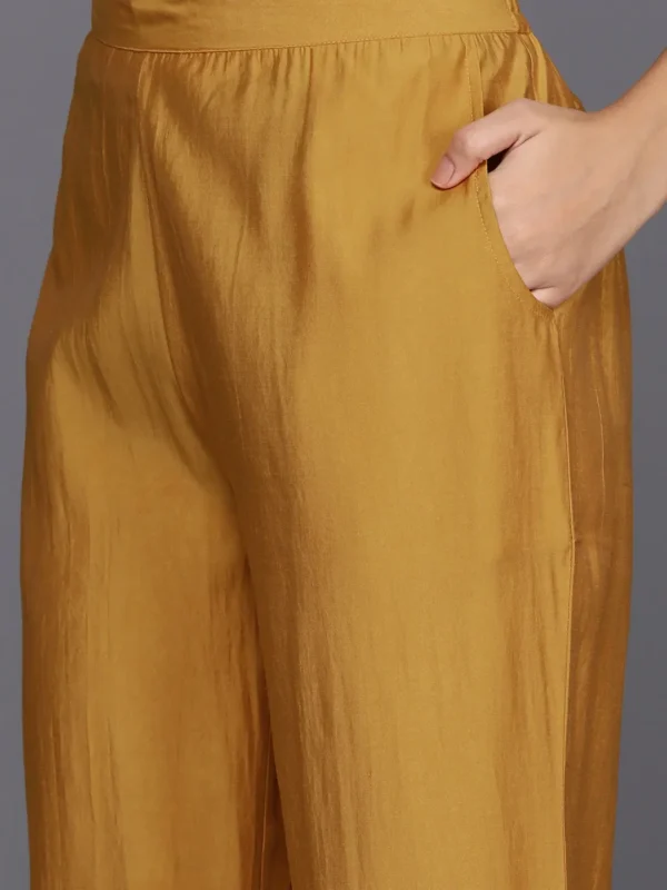 Women Mustard Yoke Design Silk Blend Straight Suit With Dupatta - Image 2
