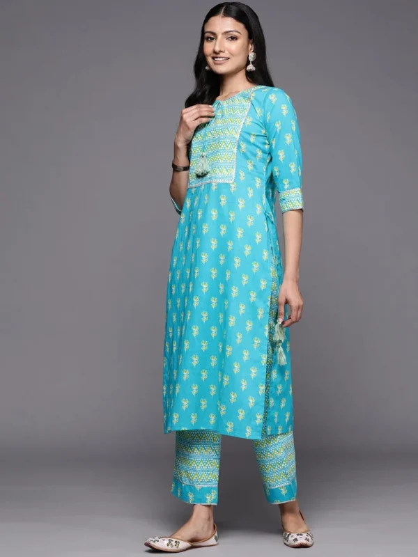 Women Blue Printed Cotton Straight Kurta With Trousers & Dupatta - Image 5