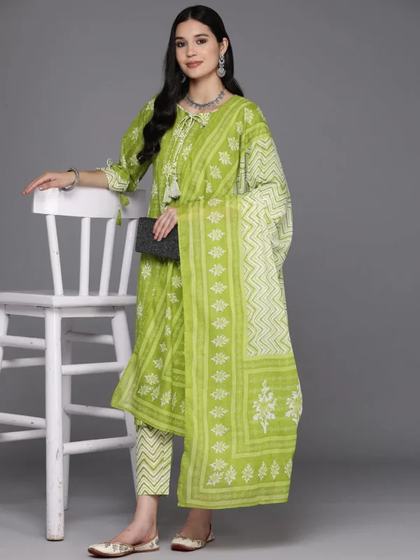 Women Lime Green Printed Cotton Straight Kurta With Trousers & Dupatta - Image 2
